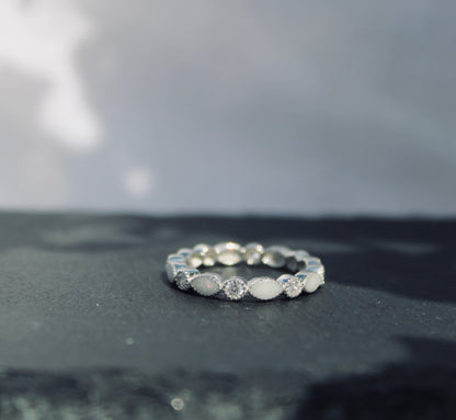 Delphine Ring