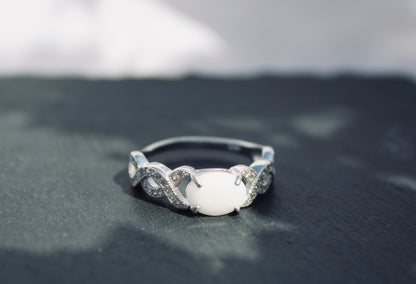 Lara Ring